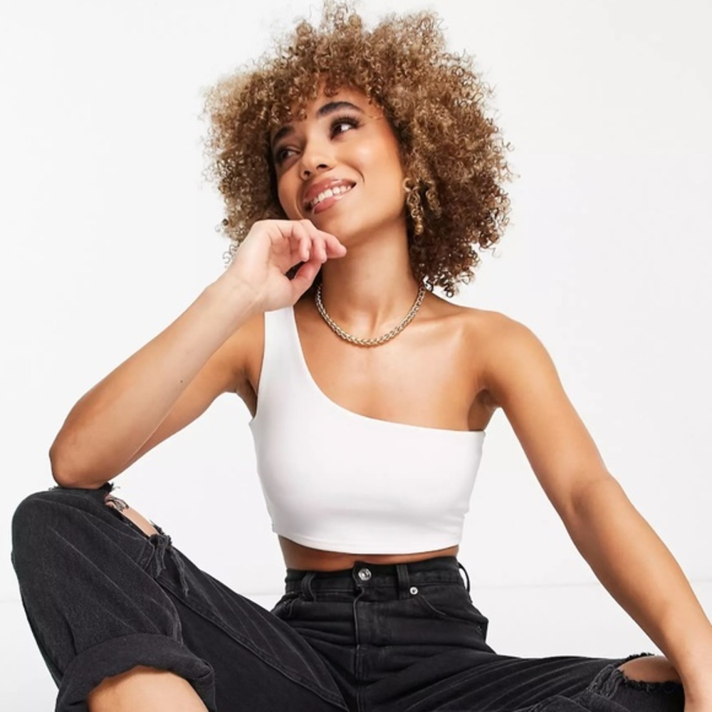 NWOT SUPER SOFT ONE SHOULDER CROP TOP - SIZE SMALL